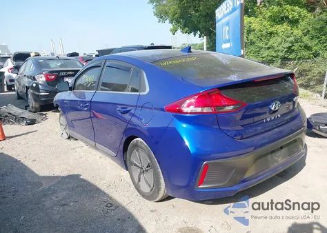 2021 Hyundai Ioniq Hybrid Se from USA, damaged, VIN KMHC75LC9MU251444